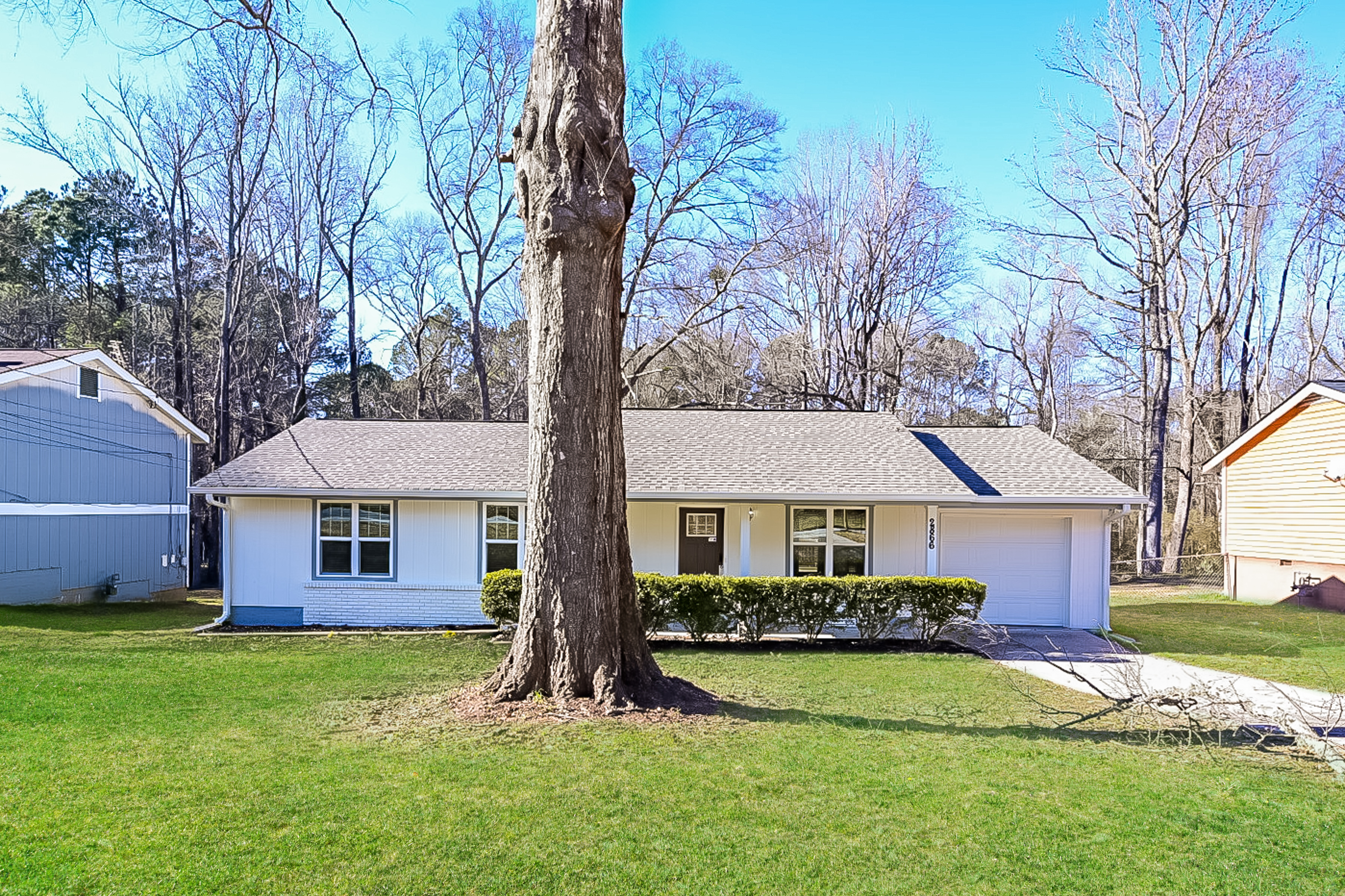 2866 PANTHER CT REX, GA 30273